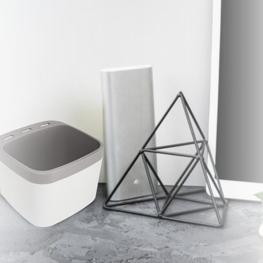 Giga Usb Hub & Pen Holder – Branded Desktop Accessories